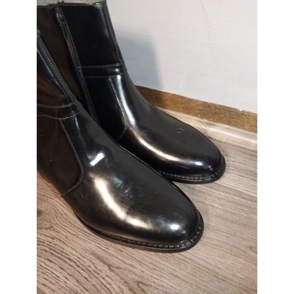 Stuart McGuire Men’s Boot Size 9